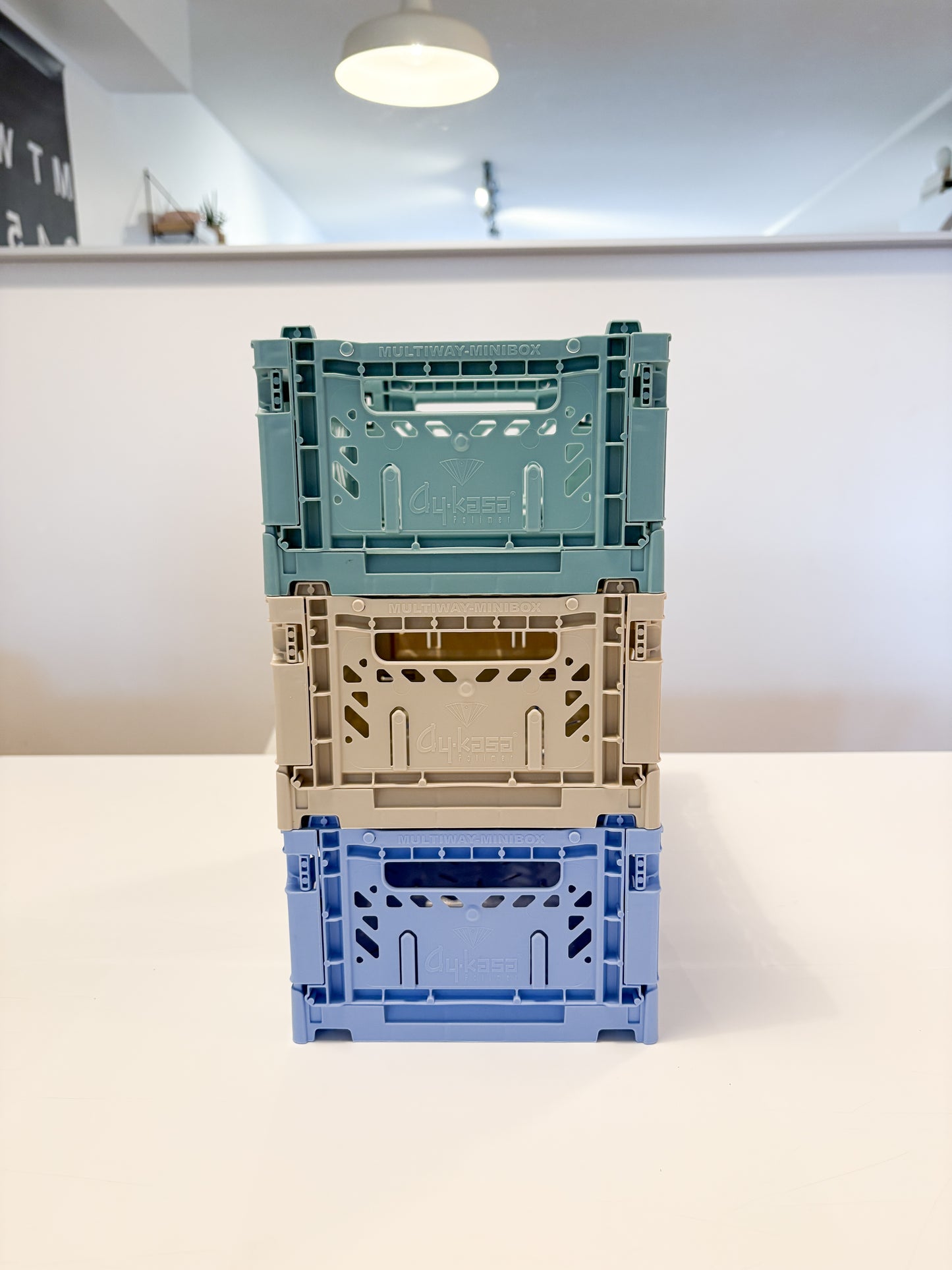 mini crate: baby blue